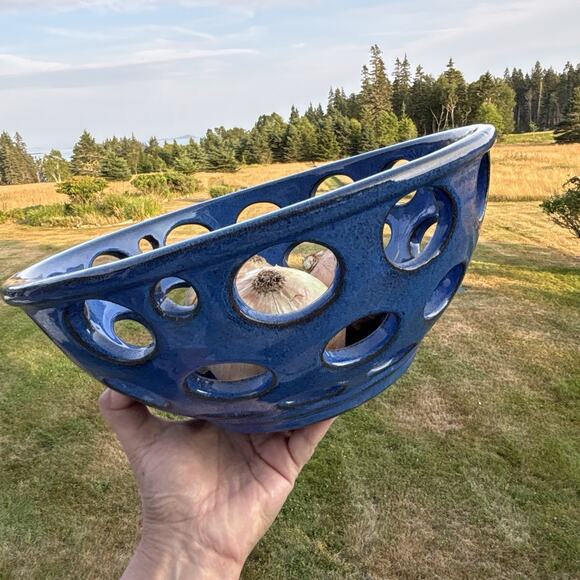 中国古美術・旧蔵の琮式瓶、御題が嵌め込まれた陶磁器・11x19cm・置物